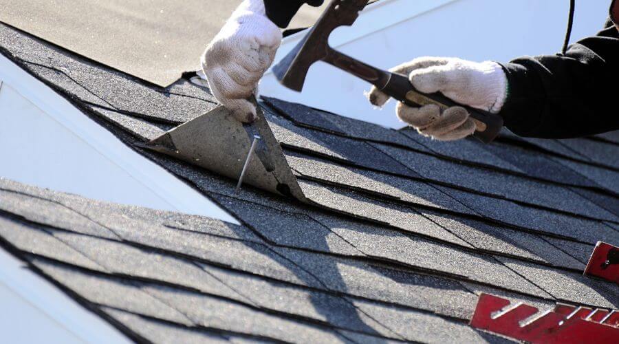 Professional gutter cleaning in Penfield, NY
